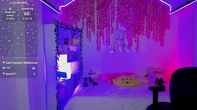 cat_kitty18_のライブXXXチャット