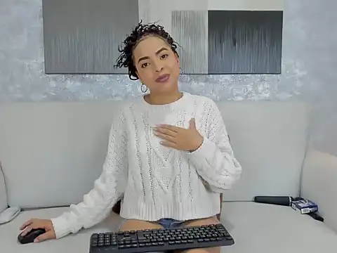 Chat XXX en directo de Lucia_jane