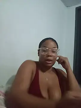 Chat XXX ao vivo de Prettahvitoria20