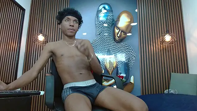 AlessandroBlack_ Webcamshow