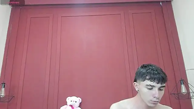 MaximumSteel_ Live XXX-Chat