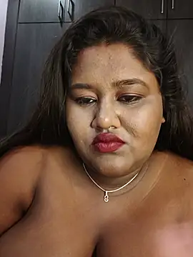 Czat XXX na żywo – horny_diana