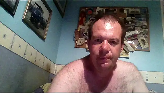 mrhardcock12 Live XXX-Chat