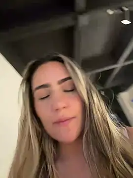 Miilana_ 网络视讯表演