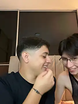 jacob_and_sam 即時 XXX 聊天