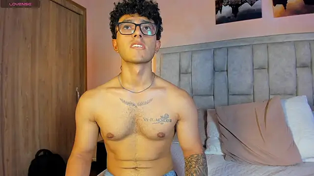 Kairoxxx_ live XXX chat