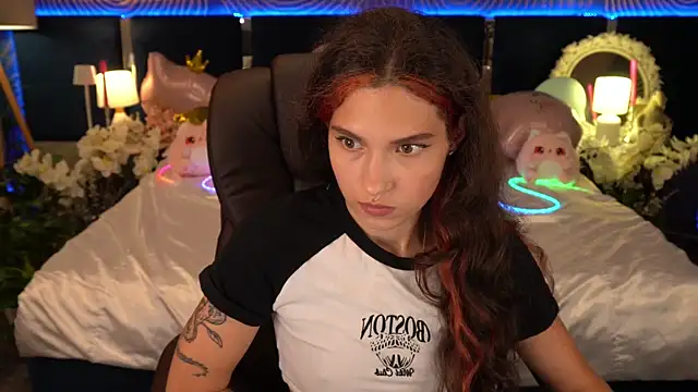 BabyFlowerr's Live XXX Chat