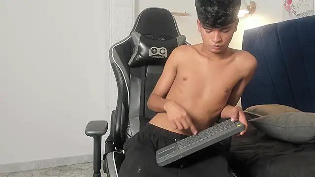 jacob_cum23 Live XXX-Chat