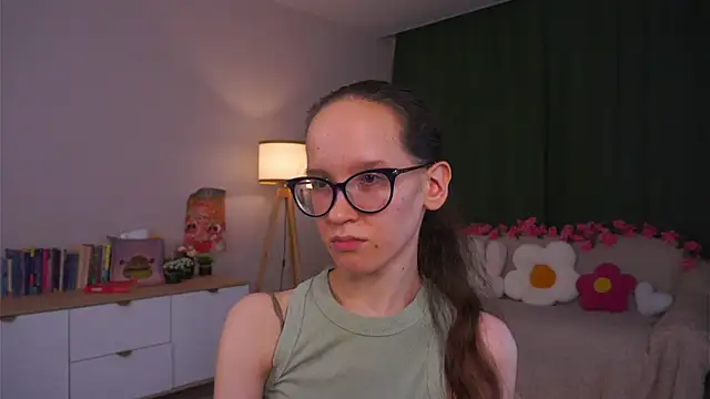 צ'אט XXX בשידור חי של BettyBrowni