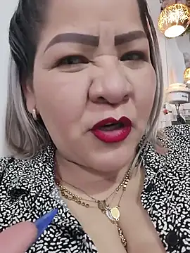 Dalessa_Bigtits' Live XXX Chat