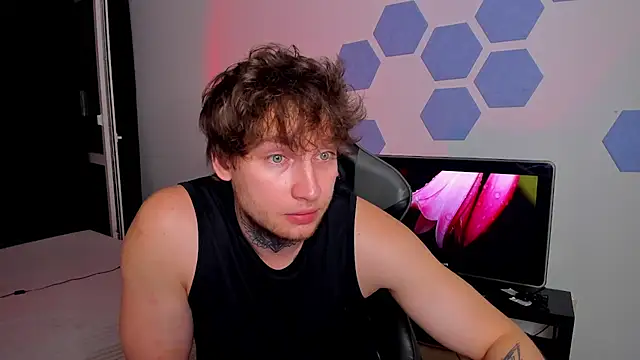 Chris_Tyson: онлайн-секс-чат