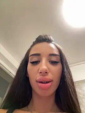 BlueEyes_BB Live XXX-chat