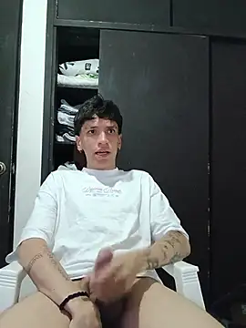 H3ll_B0Y_ Chat XXX live