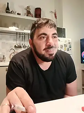دردشة bear_skinny الجنسية المباشرة