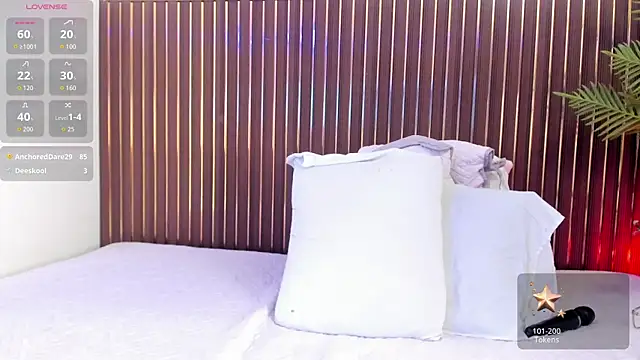 mia_pineda's Live XXX Chat
