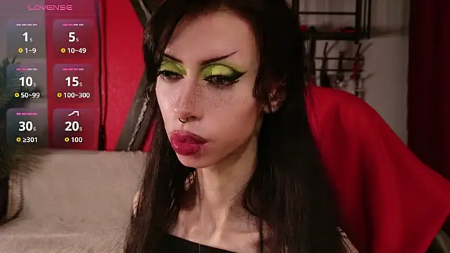 XXX chat uživo modela devvilss_toy