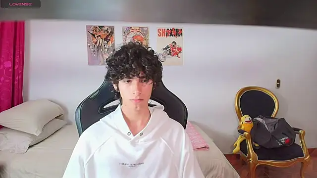 Nude_Boy18 XXX чат на живо