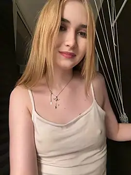 MarlboroWeb's Webcam Show