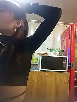 _Luna_Blooms' Live XXX Chat