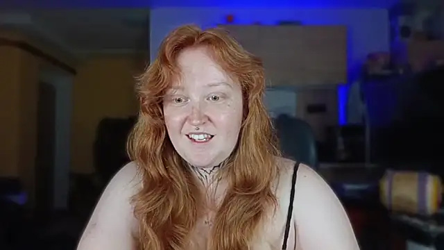 CURVYSAKURA – Naživo XXX chat
