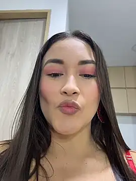 แชท XXX สดของ Tatiana123_