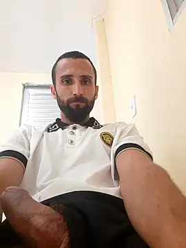 عرض كام Luccareli10