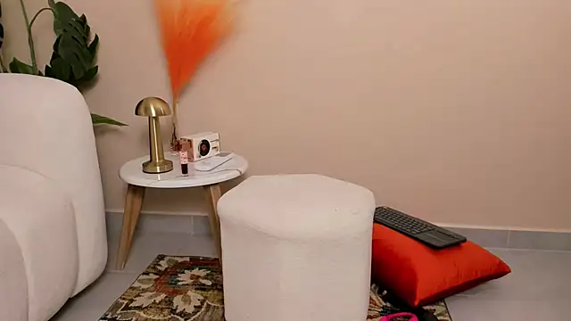 دردشة naira_velvett الجنسية المباشرة