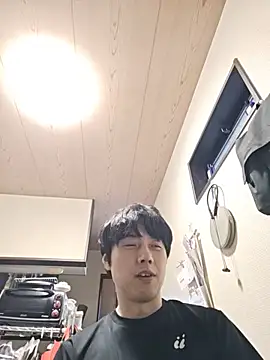 whitebriefboyのウェブカメラショー