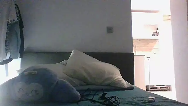 FOXXX2292 Adlı Modelin Canlı XXX Sohbeti