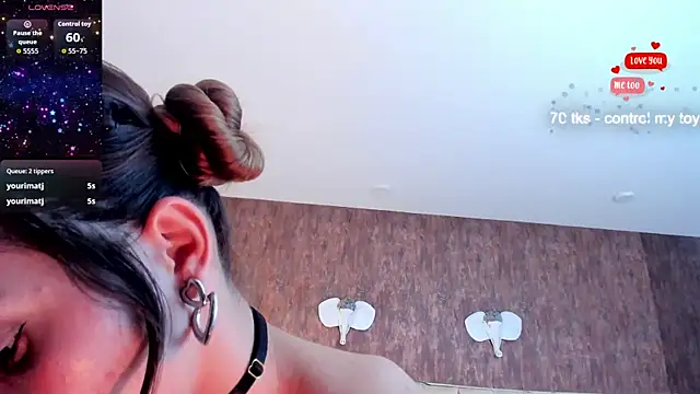 XXX chat uživo modela MeganLorensx