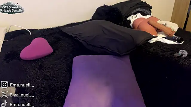 Emanuell__ Chat XXX in diretta
