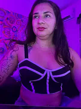Amarantha_666 Adlı Modelin Canlı XXX Sohbeti