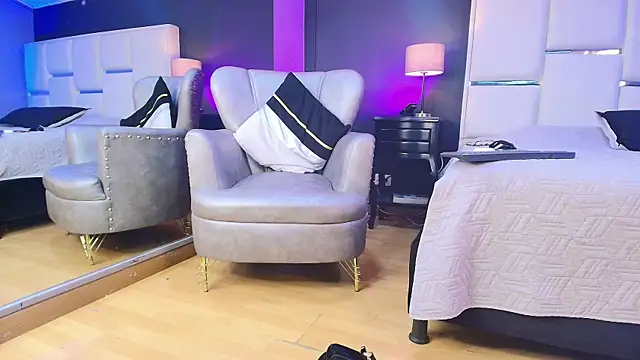 Samantha_Milf__'s Live XXX Chat