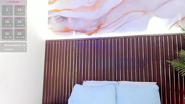 XXX chat uživo modela mia_pineda