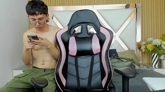 CainParker Live XXX Chat
