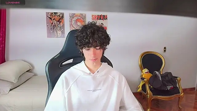 دردشة Nude_Boy18 الجنسية المباشرة