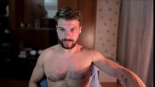 Tony_Wolf live XXX chat