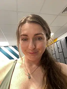 BonnieUKx's Live XXX Chat