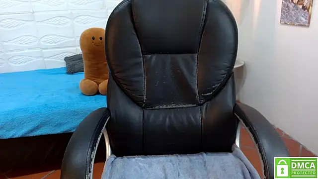 แชท XXX สดของ bigcock_robert