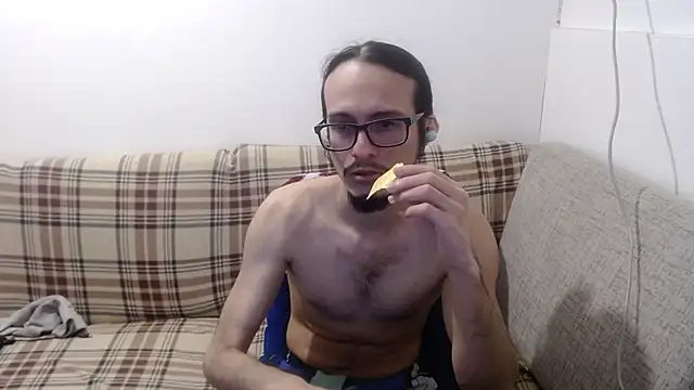 cholitohermoso's Live XXX Chat
