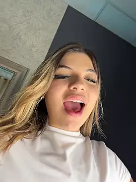 AngelBlushXXX webcam show