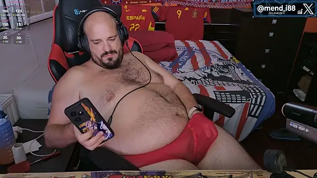 menditeta1 élő XXX-chatje