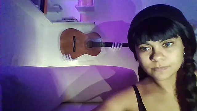 sarmidai Chat XXX in diretta