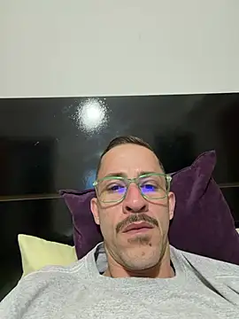 Chat XXX en directo de MeladoDiMel