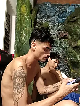 Chat XXX ao vivo de Limitless_boy