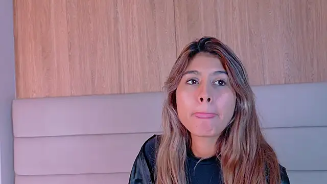 ZoehAngel Chat XXX in diretta