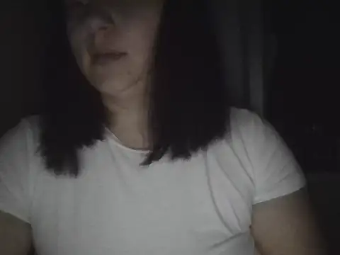 Zanoriala 라이브 XXX 채팅