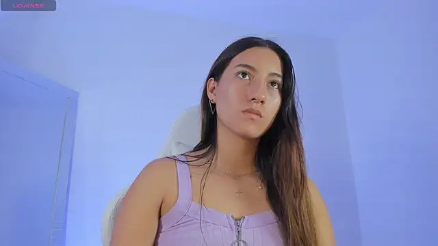 Chat +18 de kittyrush_ ao vivo