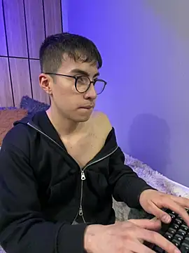 Andy_NortonのライブXXXチャット