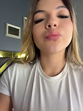 AngelBlushXXX ওয়েবক্যাম  শো